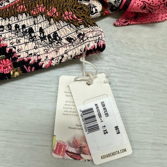 Agua Bendita Eileen Puff Sleeve Top. - Picture 6 of 6